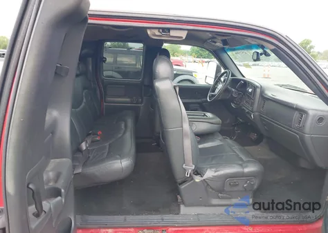 2001 GMC Sierra 1500 Sle z USA, uszkodzony, nr VIN 2GTEK19T811330364